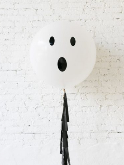 Большой шар белый Хэллоуин 91 см